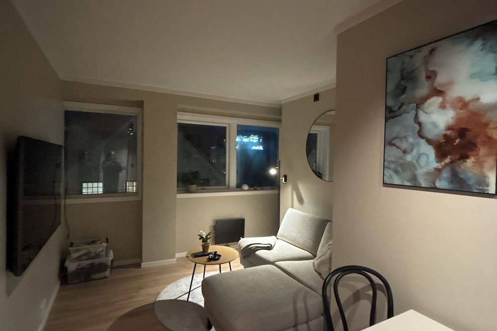 Hel leilighet, Pen og moderne leilighet midt i Haugesund sentrum in Haugesund 