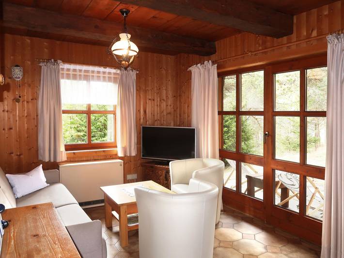Ferienhaus für 6 Personen, mit Terrasse und Sauna sowie Garten, mit Haustier in Tirol - 2