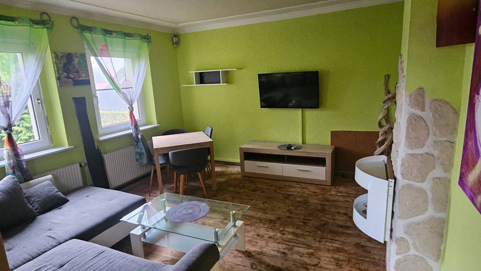 Entire apartment, Apartment 'Zur Alten Post' with Shared Garden, Wi-Fi and Air Conditioning in Lake Senftenberg, Senftenberg