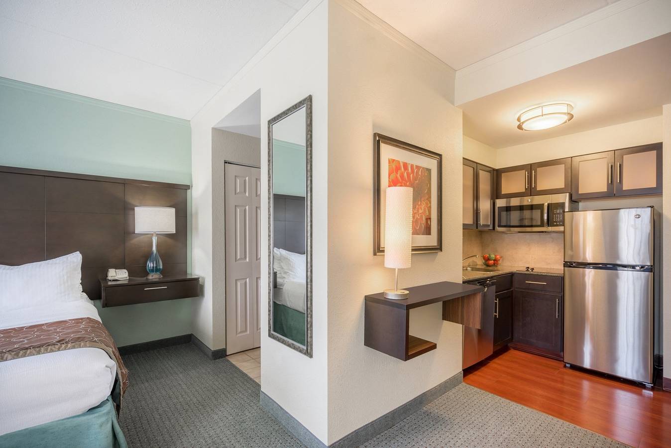Estudio entero, Staybridge Wilmington-Brandywine Valley in Municipio de Concord, Pensilvania