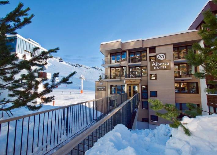 Hôtel pour 2 personnes, avec Balcon ainsi que Jacuzzi et Sauna