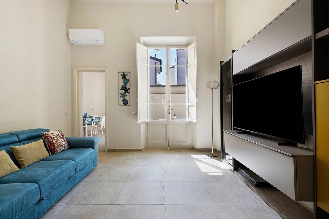 Ferienhaus 'Villa Lucia' mit Meerblick, Wlan und Klimaanlage in Viareggio, Italienische Riviera