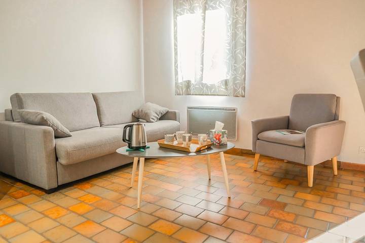 Gîte pour 4 personnes, avec Terrasse et Jardin à Le Malzieu-Ville - 3