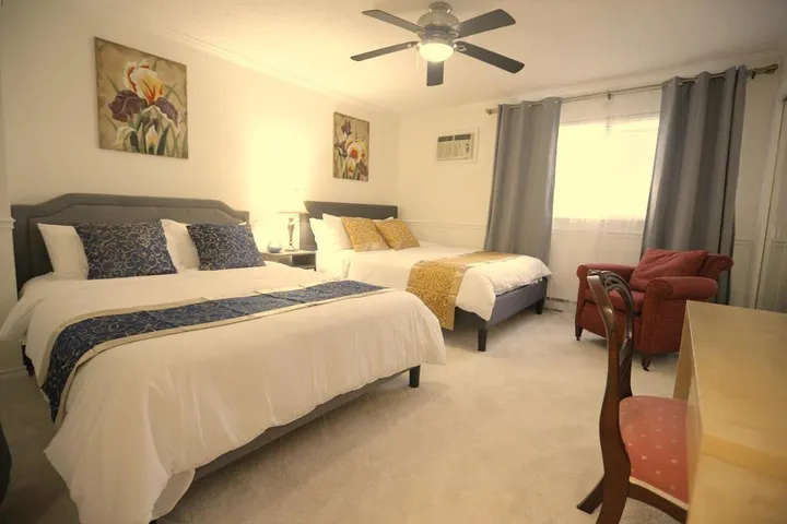 Guesthouse for 4 people, with garden and hot tub - 1