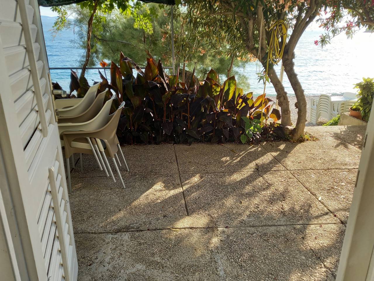 Ganze Wohnung, 1-Zimmer-Ferienwohnung am Strand Stanici, Omis A-19728-b in Stanici, Omis-Riviera