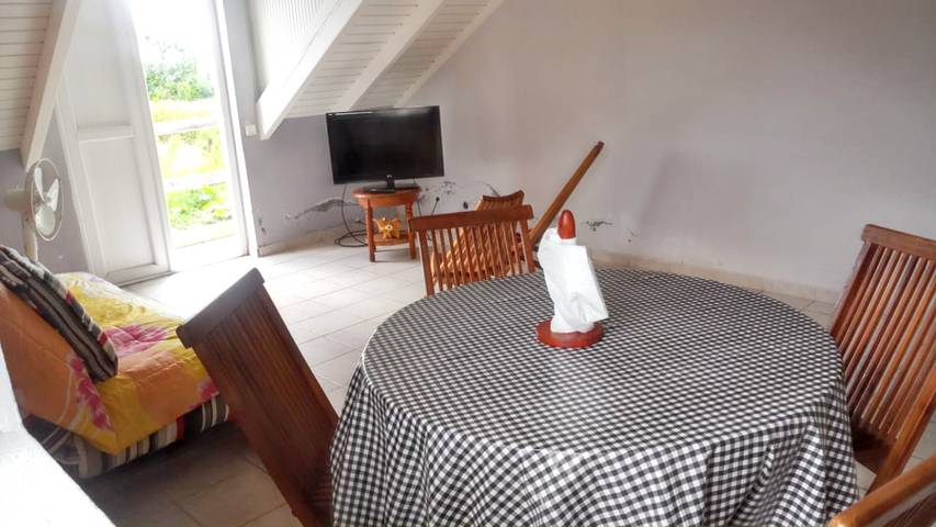 Gîte pour 4 personnes, avec balcon et jardin à Capesterre-de-Marie-Galante - 2