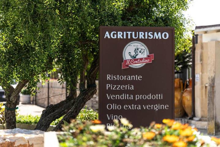 Bungalow per 3 persone, con Terrazza e Giardino nonché Piscina e Panorama a Otranto e dintorni