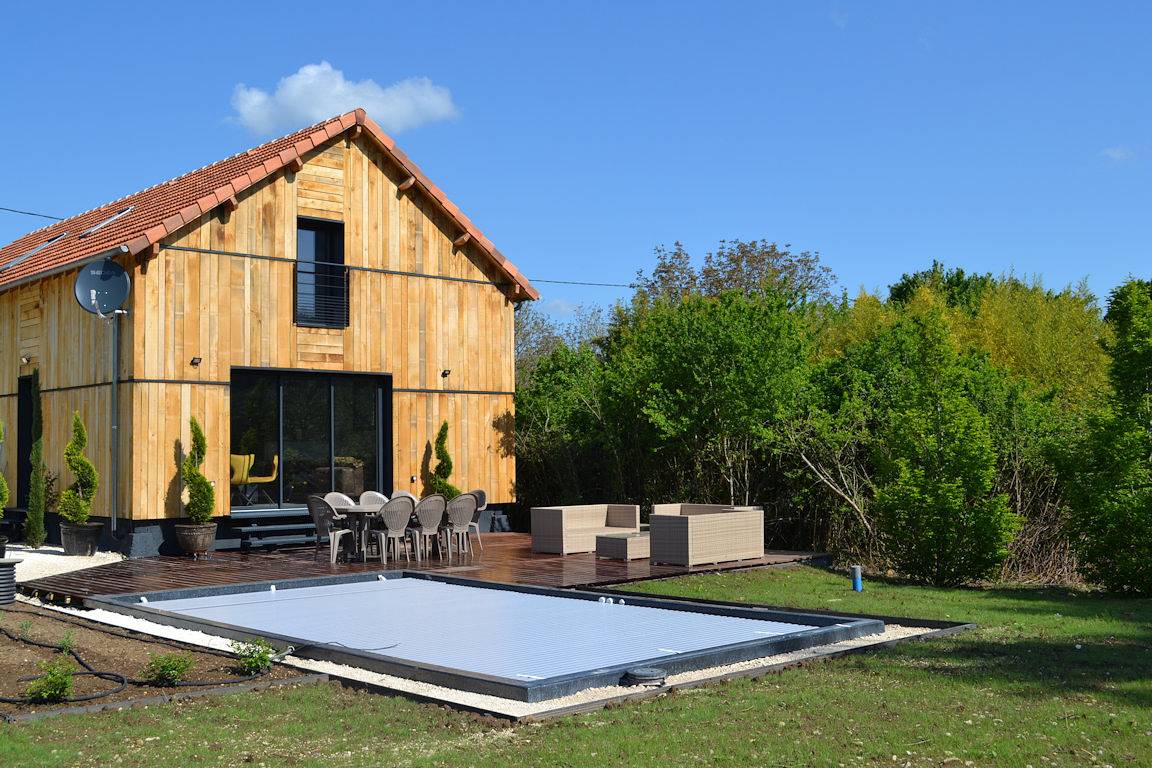 Gîte Le Séchoir, piscine privée chauffée et climatisé in Meyronne, Quercy