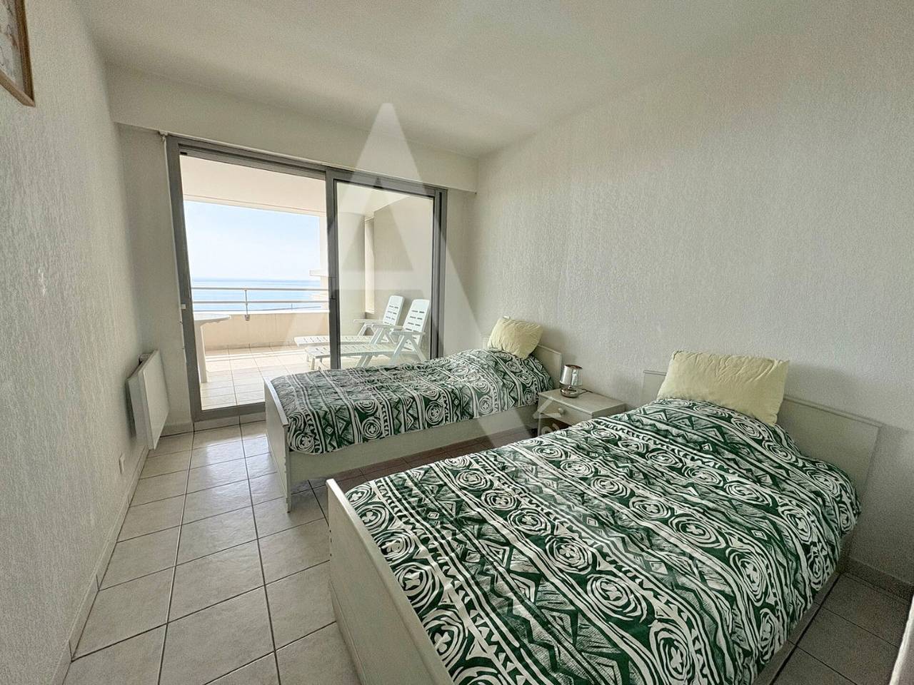 Appartement entier, 077 / T3 Vue Mer Avec Piscine, Parking Et Garage in Mont Saint-Clair, Sète