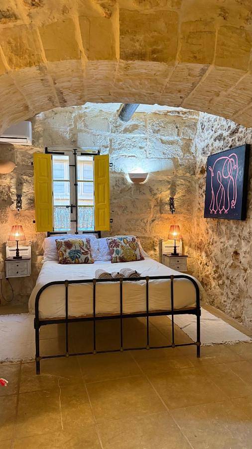 Maison d’hôte pour 2 personnes, avec terrasse et piscine dans Xaghra - 4
