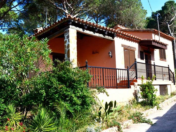 Casa rural para 5 personas, con Terraza y Jardín en Begur - 4