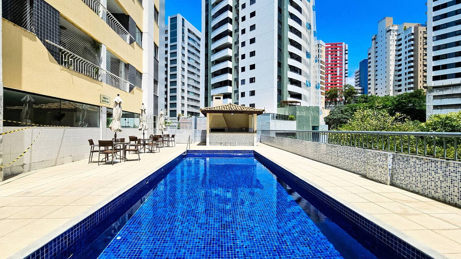 Entire apartment, Apto c Piscina, Academia e Churrasqueira em Pituba in Salvador, Bahia