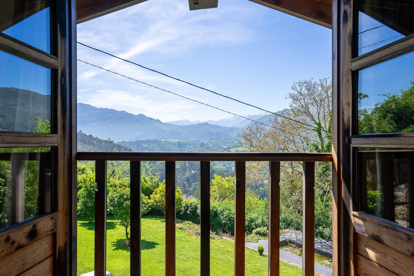 Vakantiehuis 'La Llosa Del Valle' met Uitzicht op de Bergen, Privé Terras en Eigen Tuin, foto 13