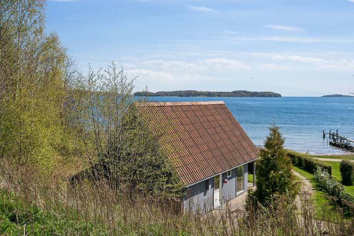 Ferienhaus für 5 Personen, mit Seeblick und Ausblick sowie Garten - 1