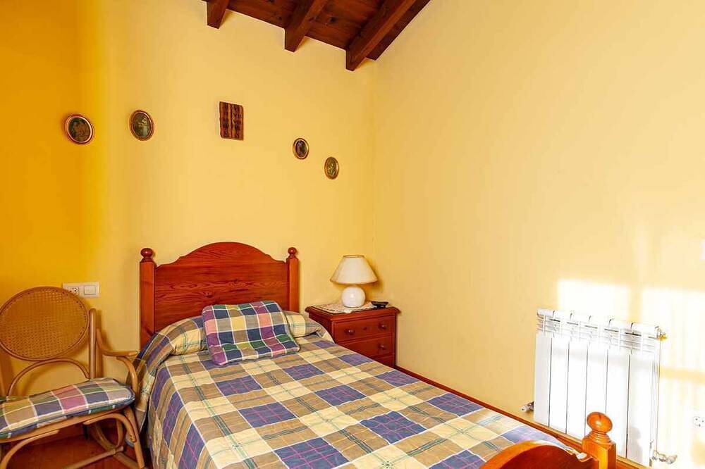 Casa Begoña-situada en Sardedo, Ribadesella, en un Paraje Único in Ribadesella, Costa Verde (Spain)