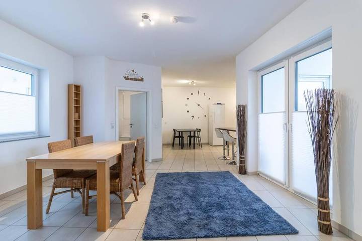 Ferienwohnung für 12 Personen, mit Balkon in Wörrstadt