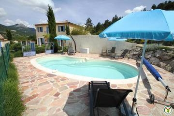 Gîte pour 12 Personnes dans Rémuzat, Région de nyons, Photo 3