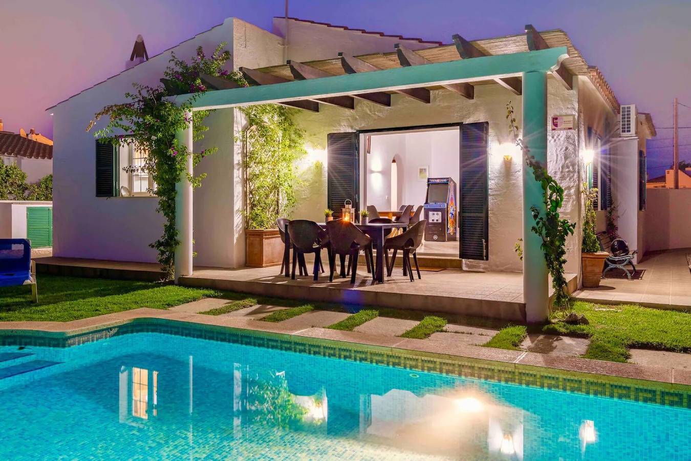 Villa 'Forte' with Private Pool, Wi-Fi and Air Conditioning in Cala en Porter, Alaior Municipality