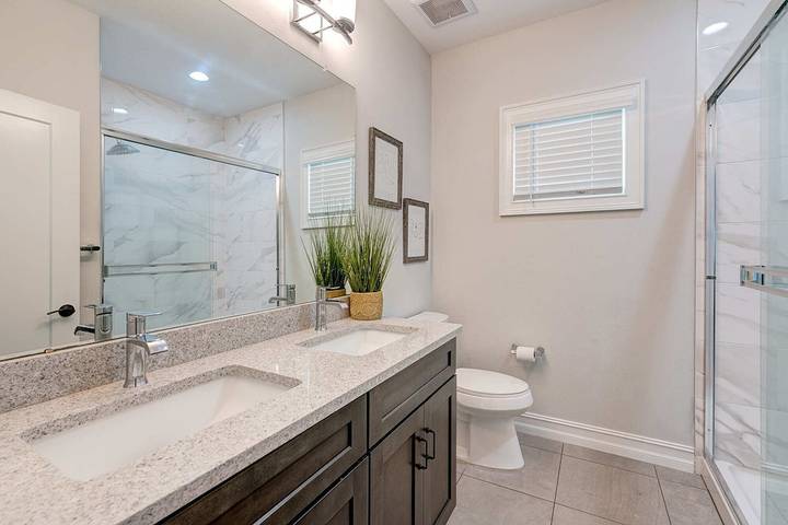 Vacation rental for 14 people, with balcony, with pets in Ybor City