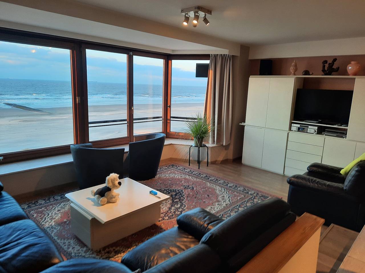 Ganze Wohnung, Apartment in Zeebrugge am Hafen für 6 Von Belvilla in Blankenberge, Belgische Küste