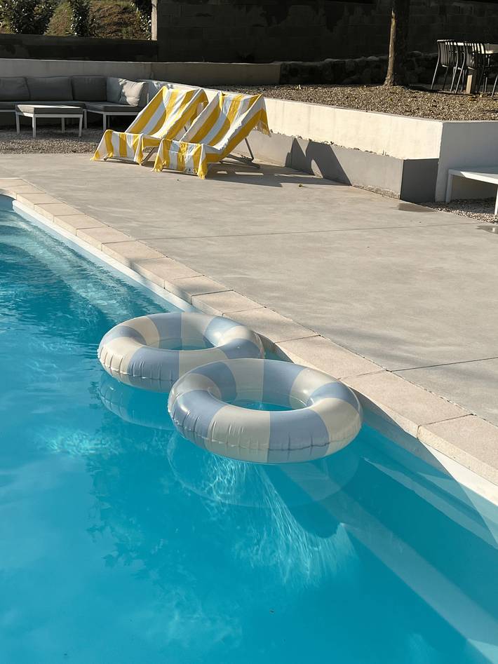 Location de vacances pour 12 personnes, avec jardin et terrasse à Vals-les-Bains - 3