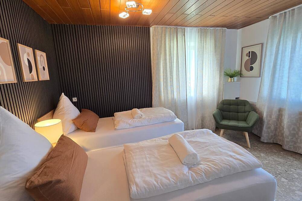 Apartamento inteiro, Apartment with children's playroom in Colmberg, Romantische Straße