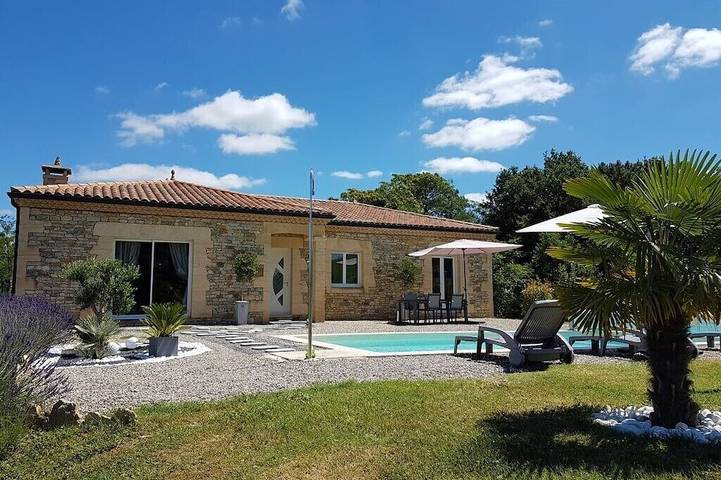 Villa pour 6 personnes, avec terrasse et jardin - 1