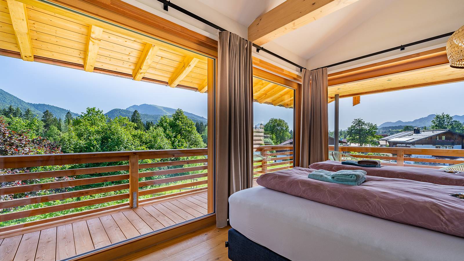 Chalet im Winkl - Chalet im Winkl, ca 200qm mit Balkon und Terrasse, für bis zu 7 Personen in Reit im Winkl, Bayerische Alpen