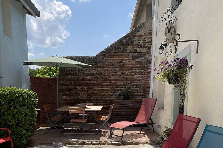 Location de vacances pour 14 personnes à Joze