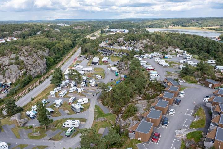 Camping for 4 personer, med Terrasse og Utsikt i Bohuslän