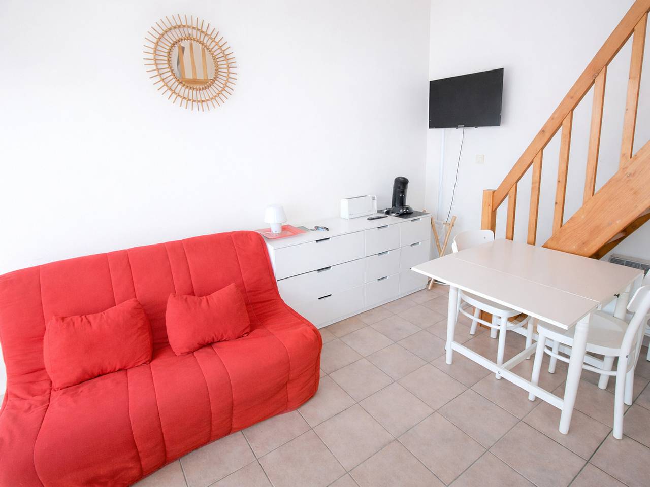 Studio entier, Studio cosy avec terrasse à 250m de la plage in La Tranche-sur-Mer, Vendée