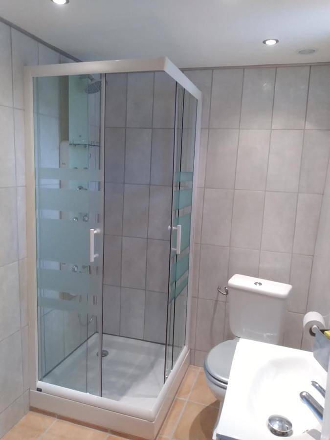 Appartement entier, One-Bedroom Apartment in Condorcet, Région de nyons