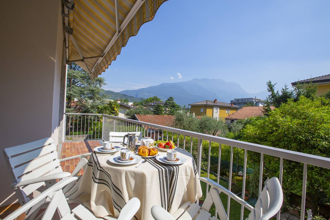 Holiday Rental for 6 People in Riva del Garda, Garda Mountains