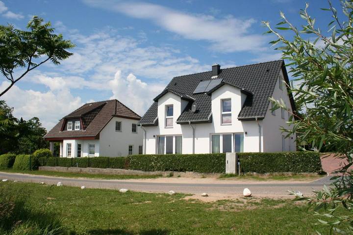 Ferienhaus für 4 Personen, mit Terrasse und Garten in Lauterbach (Rügen)
