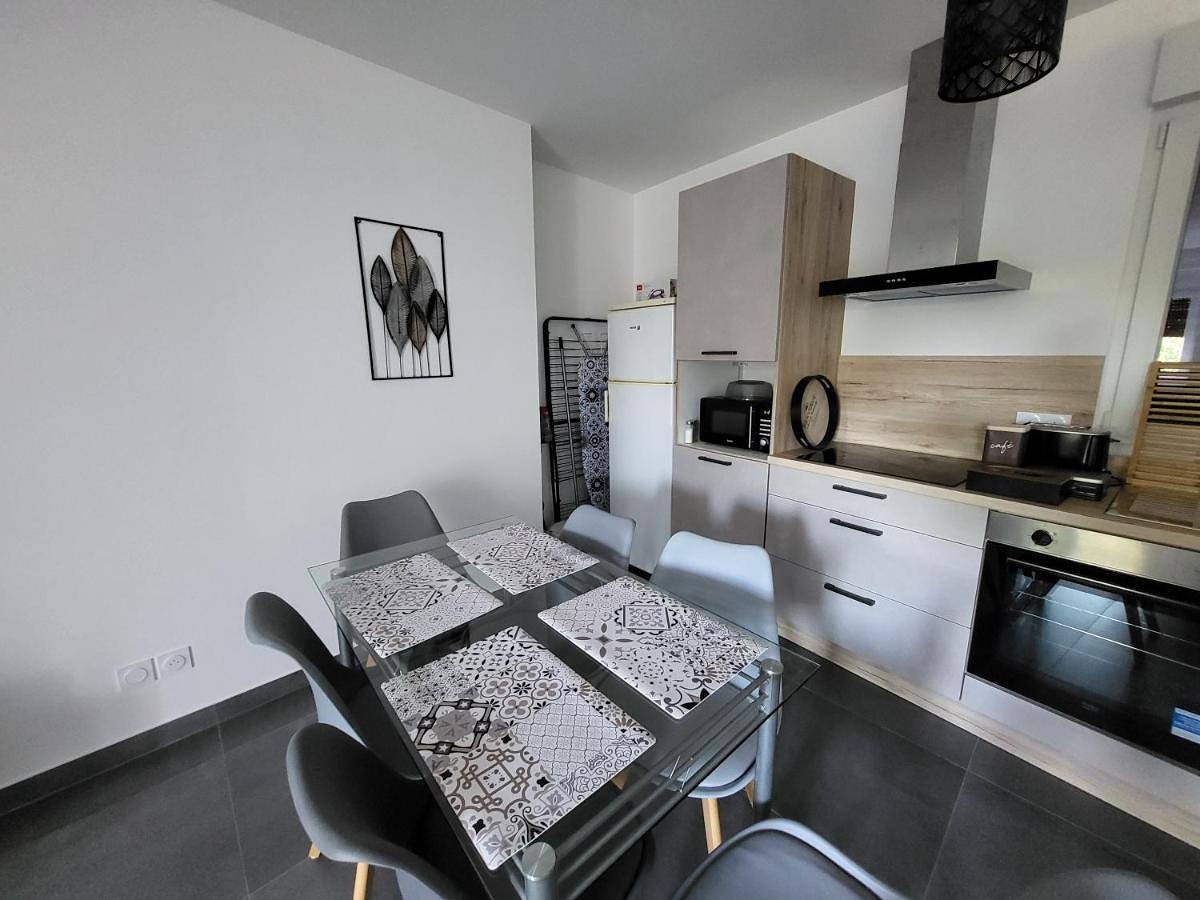 Appartement entier, Appartement Ilena in Lucinges, Région de Saint-Julien-en-Genevois