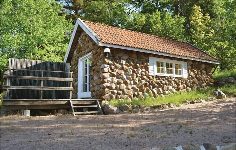 Hus för 6 Personer med bastu in Vimmerby