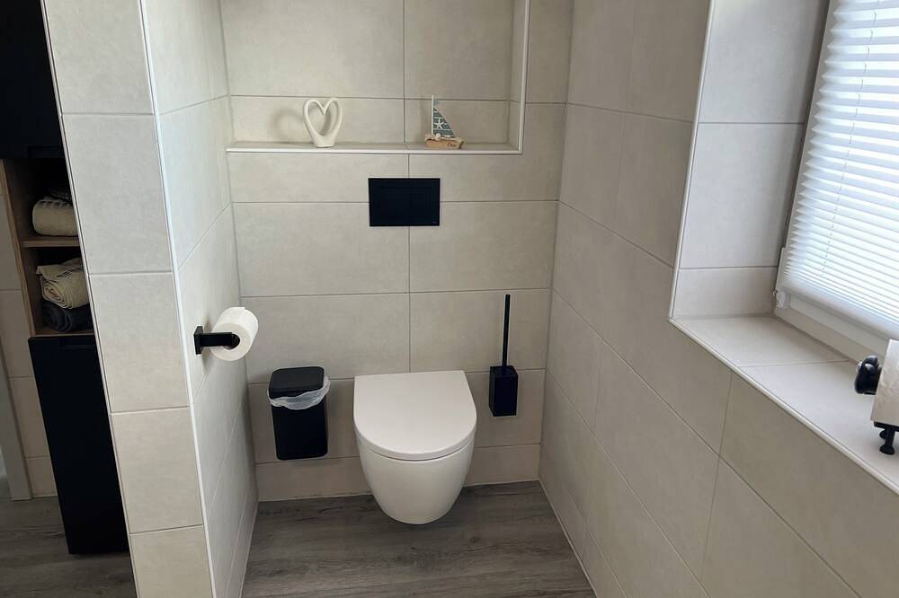 Barrierefreie Ferienwohnung,Sackgassenlage,  Neubau, Wallbox, familienfreundlich in Pewsum, Krummhörn