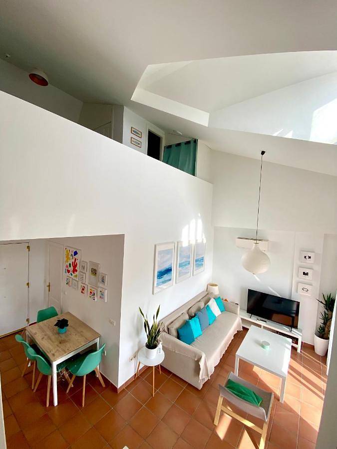 Apartamento entero, Bohemian Penthouse in Alcaidesa in Playa de La Alcaidesa, San Roque