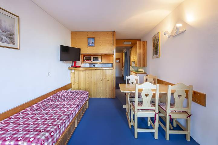 Studio entier, Studio "Beau Lauzieres 11 Arc" avec balcon, au pied des pistes in Arc 1800, Bourg-Saint-Maurice