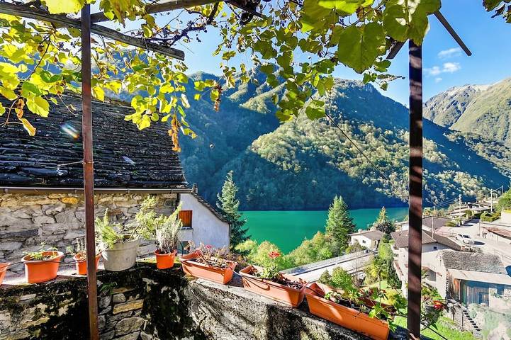 Chalet für 4 Personen, mit Balkon, mit Haustier - 1