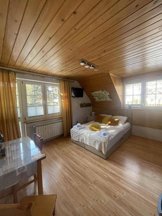 Hôtel pour 4 personnes, avec jardin ainsi que piscine et vue à Stryszawa - 3