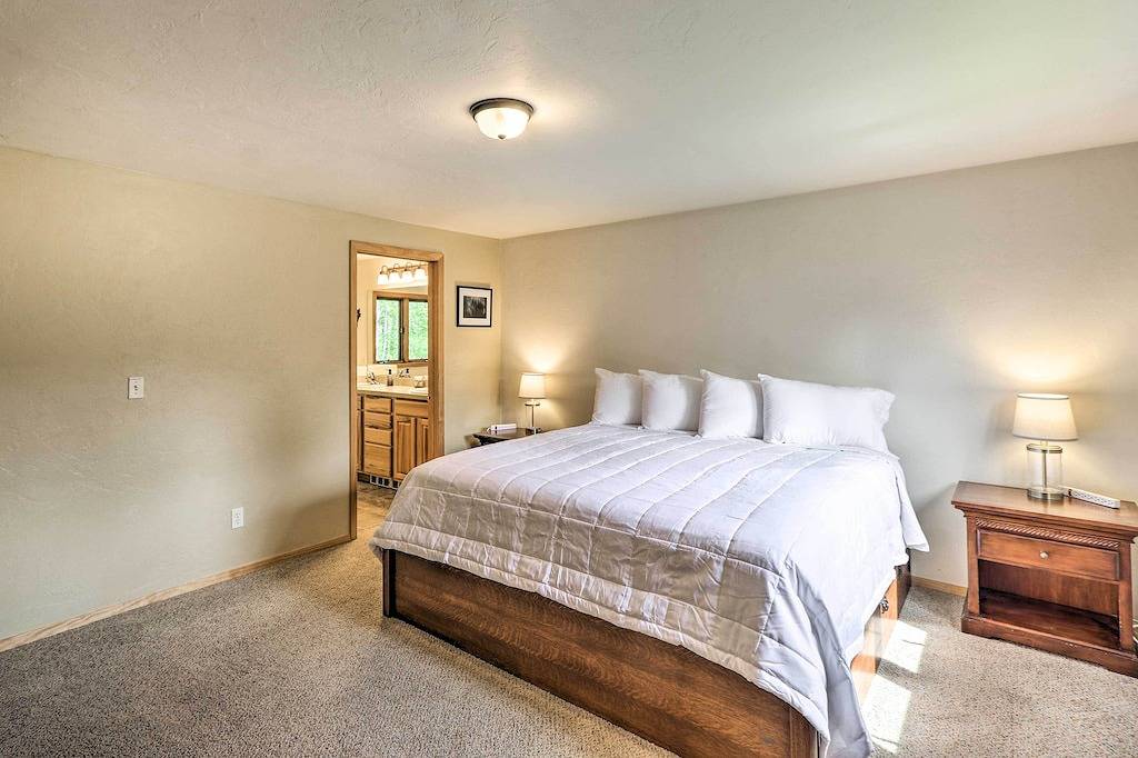 Scenic Forest Lodge außerhalb des Glacier National Park! in West Glacier, Glacier-Nationalpark