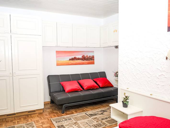 Ferienwohnung für 4 Personen, mit Seeblick und Terrasse sowie Garten am Wörthersee - 2