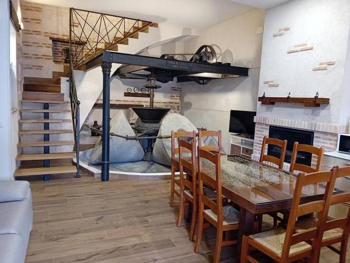 Casa de vacaciones para 8 personas, con vistas y jardín - 1