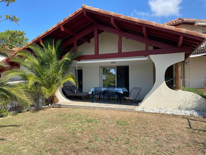 Gîte pour 3 personnes, avec terrasse et jardin dans Plage Nord Des Sableres Vieux Boucau Les Bains - 2