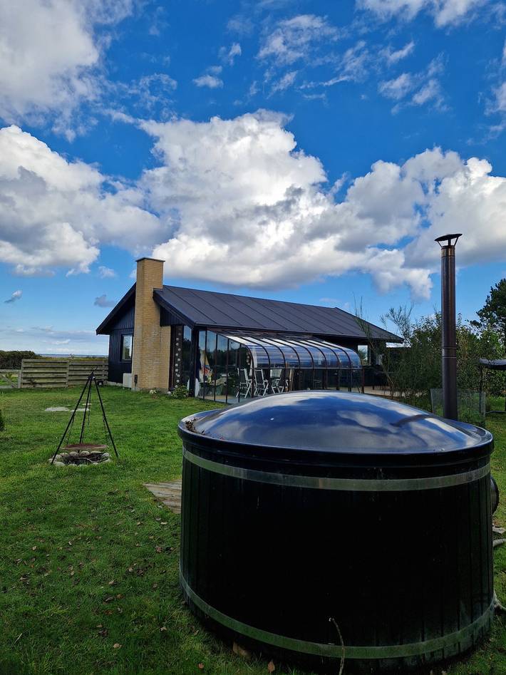 Renoviertes Ferienhaus, Meerblick, 50 m Strand in Overby Lyng, Sjællands Odde