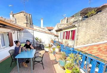 Cottage pour 2 personnes, avec terrasse dans Arenes D Arles