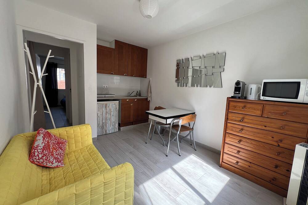 Appartement entier, T1 bis, proche plages in Toulon, Région de Toulon