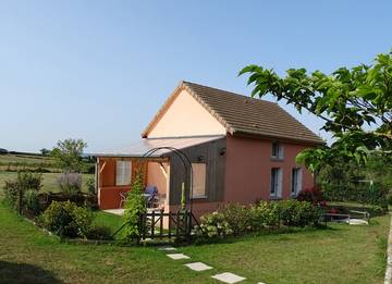 Gîte pour 3 personnes, avec jardin à Alligny-en-Morvan