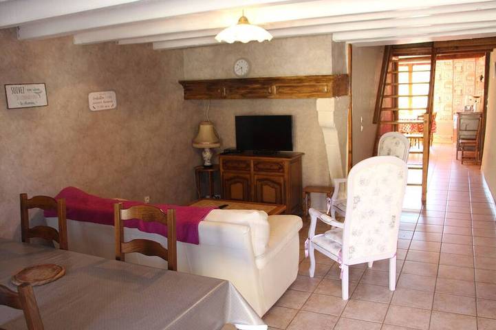 Gîte pour 5 personnes, avec jardin dans la Meuse